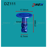 DZ111 Auto U-Clip Nuts 5 Pcs in 1 Pack Fits Volkswagen &amp; Audi Models